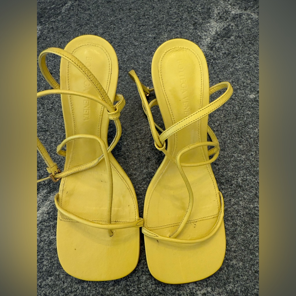 Bottega Veneta Yellow Strappy Heels Bottega